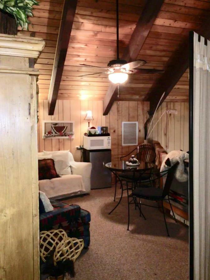 Manitou Lodge 福克斯 外观 照片
